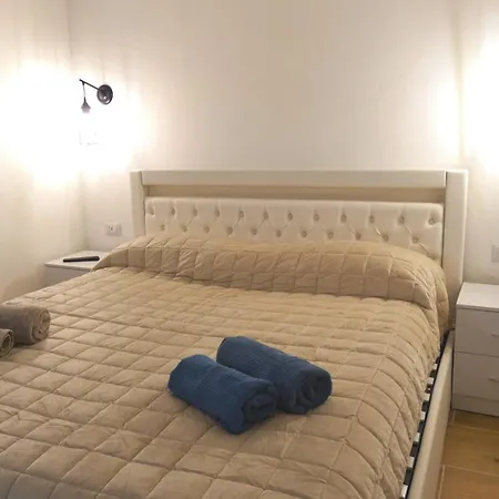 Carlito's Way 234 Bed & Breakfast Bari