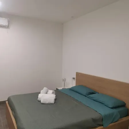 ベッド・アンド・ブレックファスト Carlito's Way 234 3*