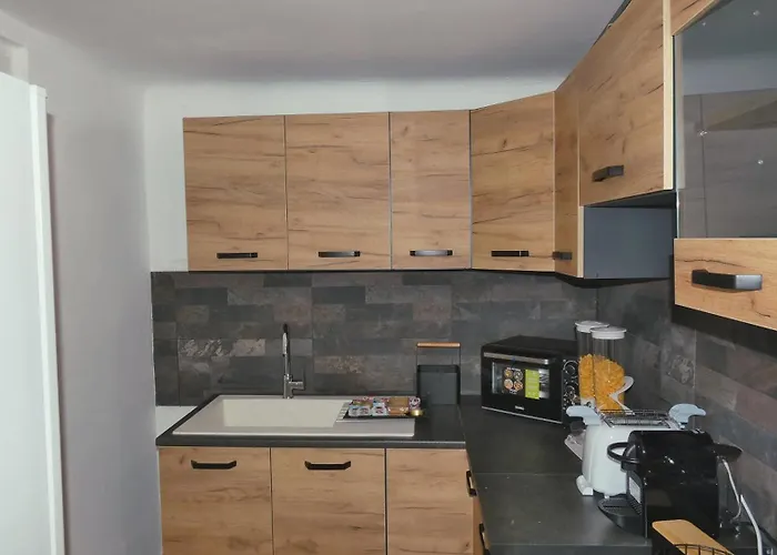 Carlito's Way 234 Bed & Breakfast 3*