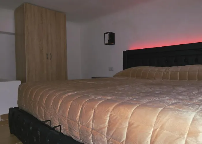 Carlito's Way 234 Nocleg ze śniadaniem 3*